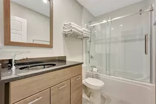 221 SE 9th Ave, Pompano Beach, FL 33060 - Photo 17