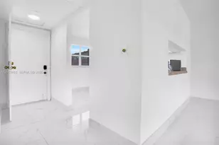 8852 W McNab Rd, Tamarac, FL 33321 - Photo 21