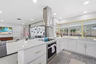 2136 NE 64th St, Fort Lauderdale, FL 33308 - Photo 15