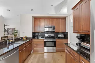 2013 Island Cir, Weston, FL 33326 - Photo 23