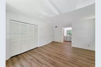 3641 Oaks Clubhouse Dr #201, Pompano Beach, FL 33069 - Photo 17