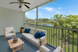 3641 Oaks Clubhouse Dr, Pompano Beach, FL 33069 - Photo 25