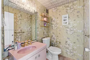 9102 W Bay Harbor Dr, Bay Harbor Islands, FL 33154 - Photo 17