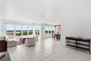 9102 W Bay Harbor Dr, Bay Harbor Islands, FL 33154 - Photo 9
