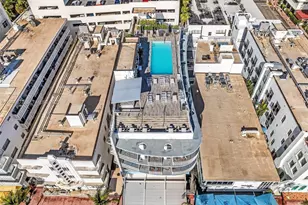 1052 Ocean Dr, Miami Beach, FL 33139 - Photo 25