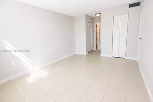 16465 NE 22nd Ave, North Miami Beach, FL 33160 - Photo 5