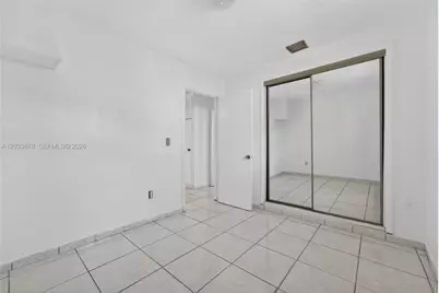 20 E 52nd Pl, Hialeah, FL 33013 - Photo 13