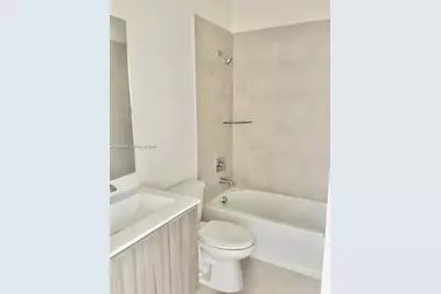 4700 NW 84th Ave #15, Doral, FL 33166 - Photo 23
