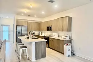 4700 NW 84th Ave, Doral, FL 33166 - Photo 7