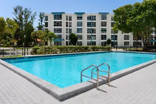 17570 Atlantic Blvd, Sunny Isles Beach, FL 33160 - Photo 11