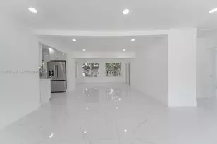 7721 Indigo St, Miramar, FL 33023 - Photo 5