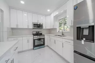 7721 Indigo St, Miramar, FL 33023 - Photo 7