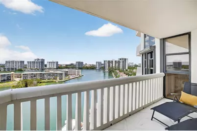 1000 Island Blvd #1410, Aventura, FL 33160 - Photo 17