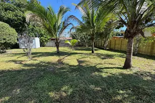 1135 NE 133rd St, North Miami, FL 33161 - Photo 25