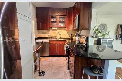 1135 NE 133 Rd St, North Miami, FL 33161 - Photo 7