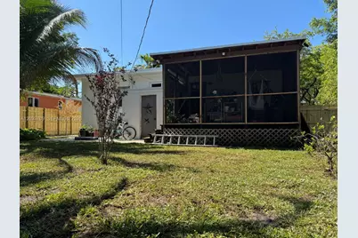 1135 NE 133 Rd St, North Miami, FL 33161 - Photo 27