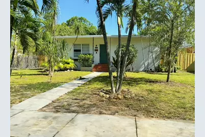 1135 NE 133 Rd St, North Miami, FL 33161 - Photo 3