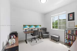 2794 Kinsington Cir, Weston, FL 33332 - Photo 17