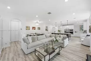 2794 Kinsington Cir, Weston, FL 33332 - Photo 15