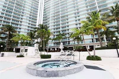 100 Bayview Dr #527, Sunny Isles Beach, FL 33160 - Photo 77