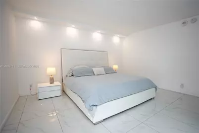 100 Bayview Dr #527, Sunny Isles Beach, FL 33160 - Photo 61