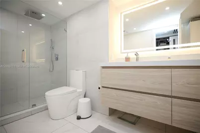 100 Bayview Dr #527, Sunny Isles Beach, FL 33160 - Photo 55