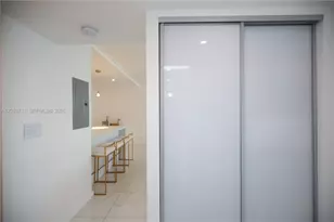 100 Bayview Dr, Sunny Isles Beach, FL 33160 - Photo 47