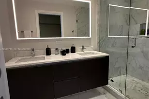 1451 Brickell Ave, Miami, FL 33131 - Photo 11