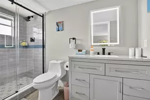 151 SW 135th Terrace, Pembroke Pines, FL 33027 - Photo 21
