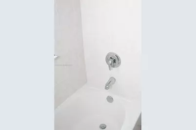 7645 SW 193rd Ln, Cutler Bay, FL 33157 - Photo 17