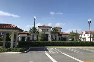 11324 SW 15th St, Pembroke Pines, FL 33025 - Photo 3