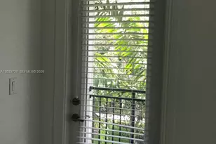 11324 SW 15th St, Pembroke Pines, FL 33025 - Photo 19
