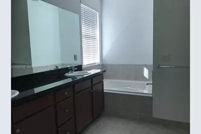 11324 SW 15th St #11324, Pembroke Pines, FL 33025 - Photo 17
