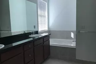 11324 SW 15th St, Pembroke Pines, FL 33025 - Photo 17