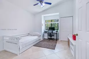 7525 NW 61st Terrace, Parkland, FL 33067 - Photo 5