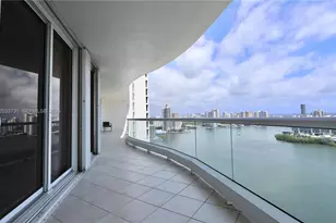 7000 Island Blvd, Aventura, FL 33160 - Photo 7