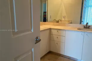 2100 Van Buren St, Hollywood, FL 33020 - Photo 19