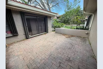 103 Tweedbrook Ln #101, Hollywood, FL 33021 - Photo 13