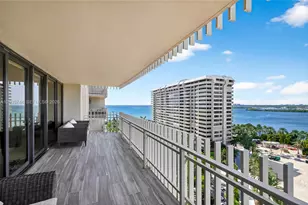 2 Grove Isle Dr, Miami, FL 33133 - Photo 23