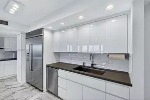 2 Grove Isle Dr, Miami, FL 33133 - Photo 3