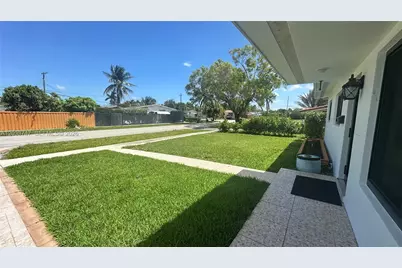 5110 SW 106th Ave, Miami, FL 33165 - Photo 3