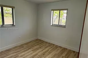 5110 SW 106th Ave, Miami, FL 33165 - Photo 11
