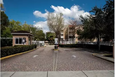 8421 NW 8th St #203, Miami, FL 33126 - Photo 3