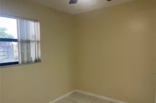 3252 Foxcroft Rd, Miramar, FL 33025 - Photo 27