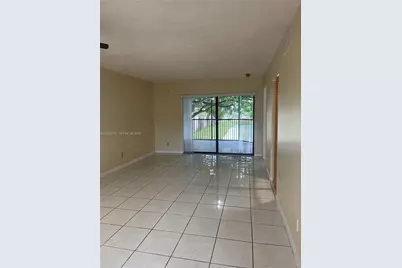3252 Foxcroft Rd #307, Miramar, FL 33025 - Photo 1