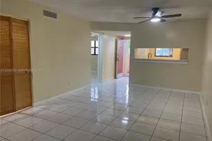 3252 Foxcroft Rd, Miramar, FL 33025 - Photo 5