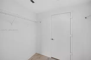 2000 Metropica Wy, Sunrise, FL 33323 - Photo 21