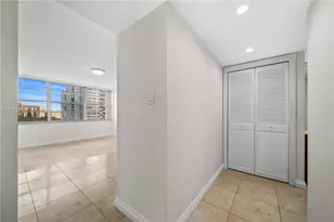 18011 Biscayne Blvd, Aventura, FL 33160 - Photo 17
