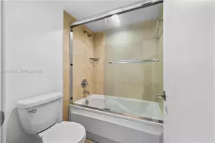 18011 Biscayne Blvd, Aventura, FL 33160 - Photo 17