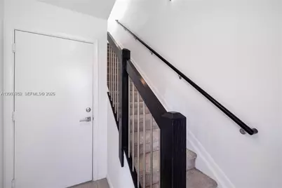 113 NE 6 #3613, Fort Lauderdale, FL 33304 - Photo 23